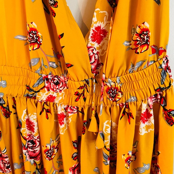 America & Beyond Dress - Picture 3 of 7